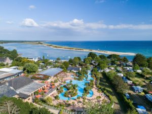 Camping Le Letty - Vue de l'espace aquatique