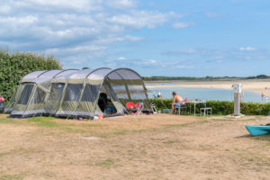 Camping Le Letty - emplacement premium avec vue mer